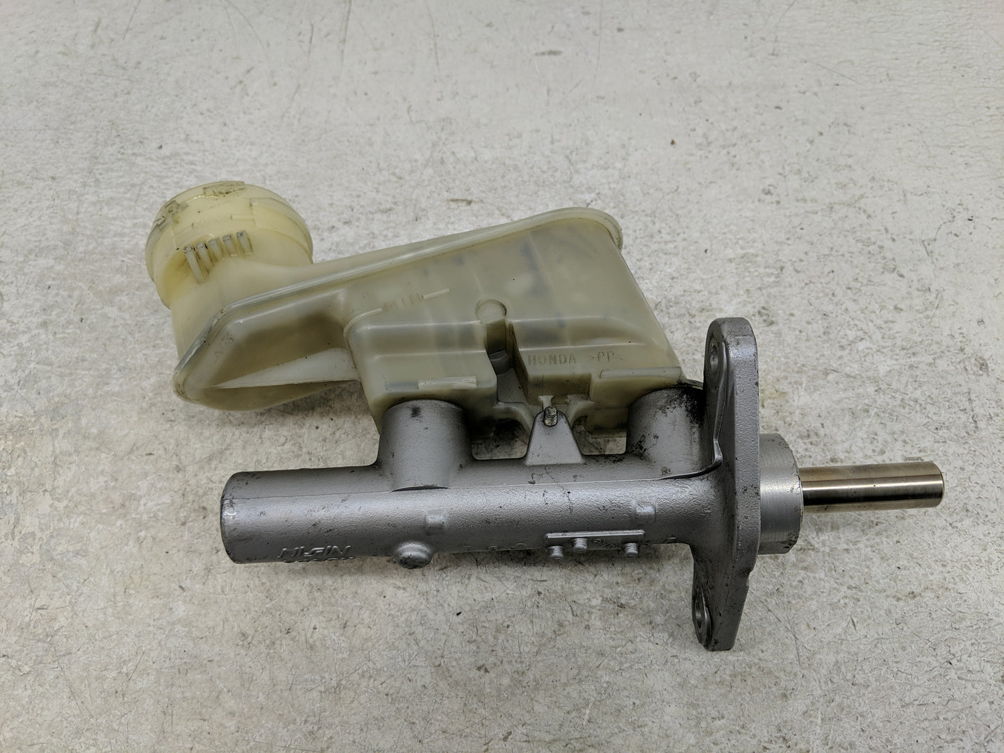 2008-2012 Honda Accord Brake Master Cylinder 1276456 - Oemusedautoparts1.com