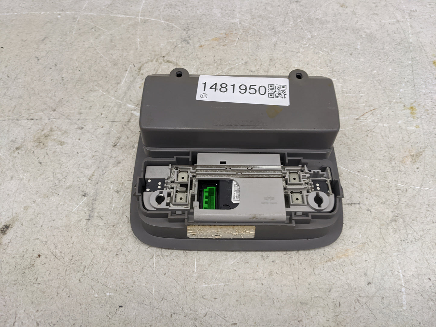 2005-2010 Honda Odyssey Overhead Roof Console Gray - Oemusedautoparts1.com