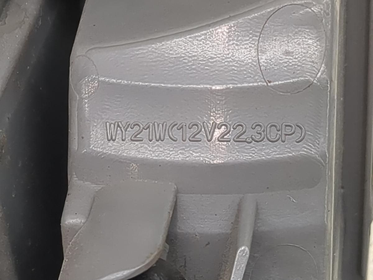 2008-2010 Honda Odyssey Tail Light Assembly Passenger Right OEM Fits Fits 2008 2009 2010 OEM Used Auto Parts - Oemusedautopa