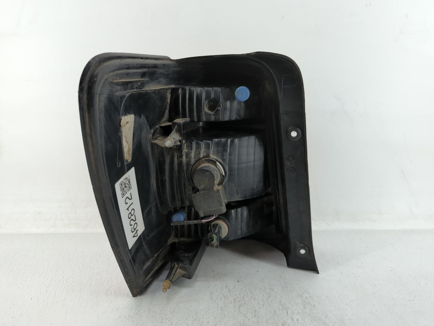 2006-2011 Hyundai Accent Tail Light Assembly Driver Left OEM P/N:8L84-13B504-A 92402-1E010 Fits Fits 2006 2007 2008 2009 201