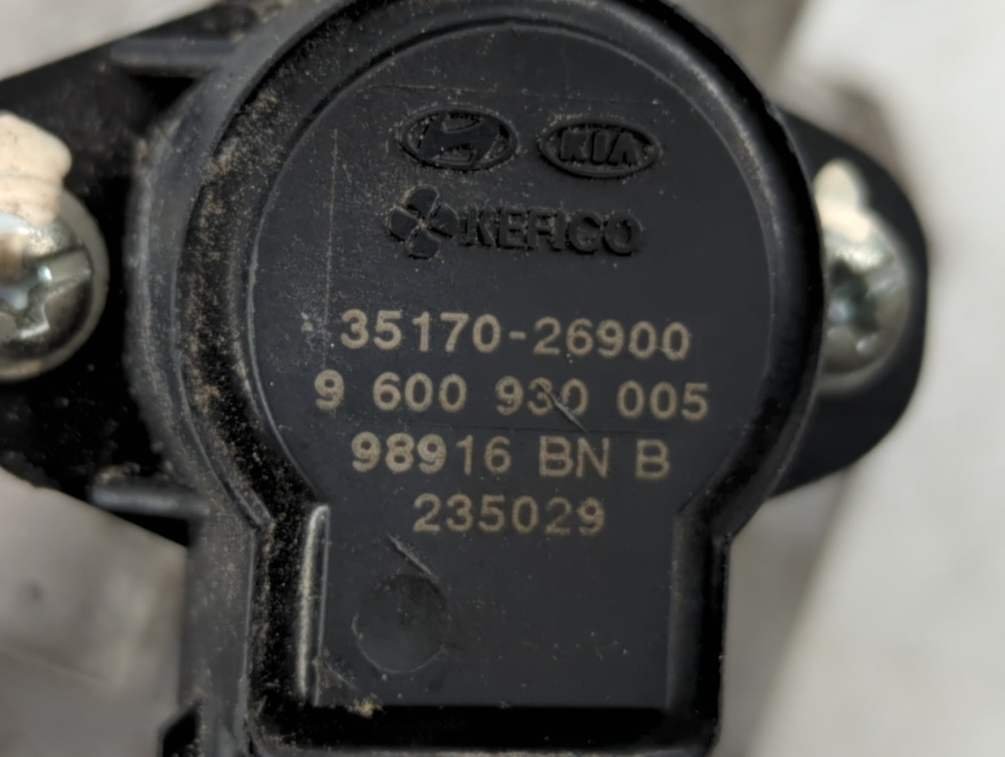 2009-2011 Hyundai Accent Throttle Body P/N:35170-26900 Fits Fits 2009 2010 2011 OEM Used Auto Parts - Oemusedautoparts1.com