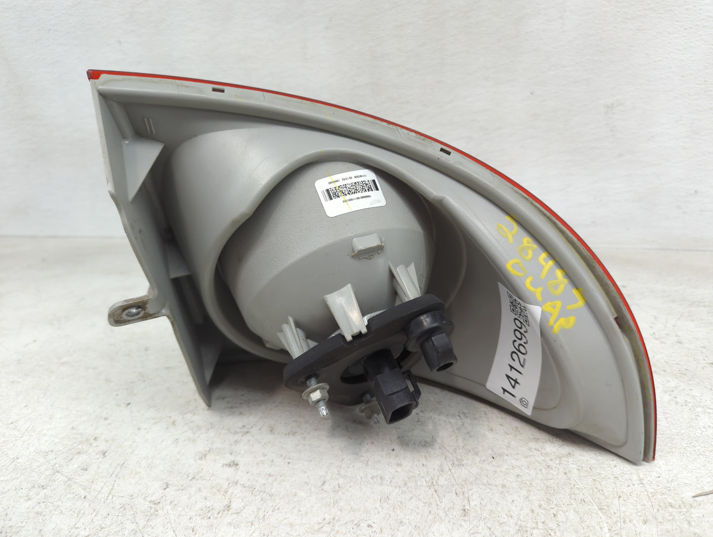 2007-2010 Hyundai Elantra Tail Light Assembly Driver Left OEM Fits Fits 2007 2008 2009 2010 OEM Used Auto Parts - Oemusedaut