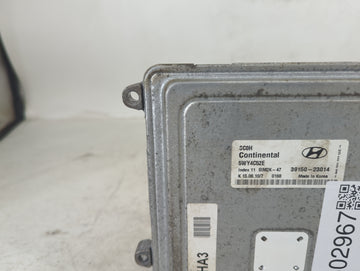 2007-2010 Hyundai Elantra PCM Engine Control Computer ECU ECM PCU OEM P/N:5WY4C52E 39150-23014 Fits Fits 2007 2008 2009 2010 OEM Used Auto Parts