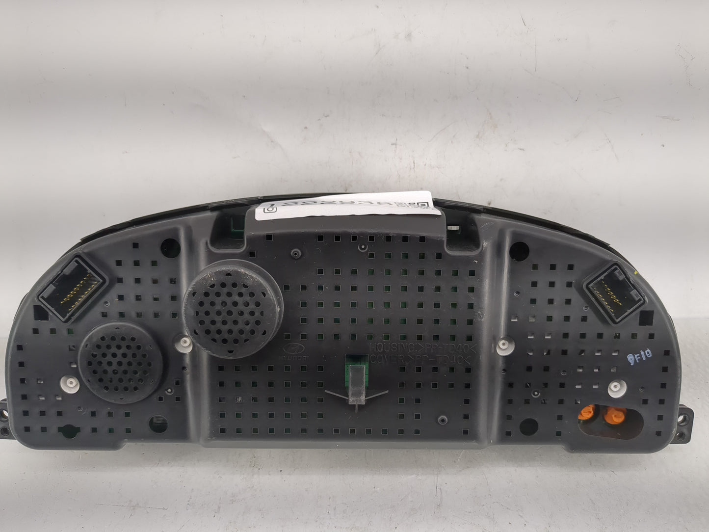 2009-2011 Hyundai Genesis Instrument Cluster Speedometer Gauges P/N:94011-3M001 Fits Fits 2009 2010 2011 OEM Used Auto Parts