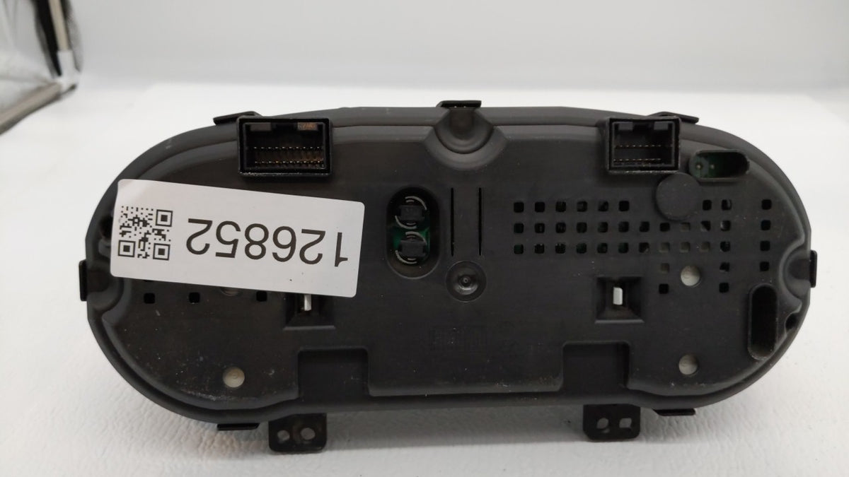 2009-2010 Hyundai Genesis Instrument Cluster Speedometer Gauges P/N:94001-2M310 Miles:114K Fits Fits 2009 2010 OEM Used Auto
