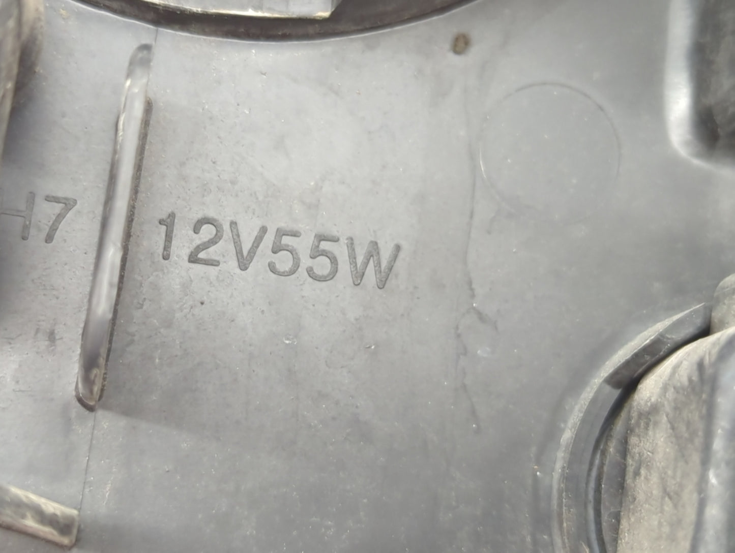 2010-2012 Hyundai Santa Fe Passenger Right Oem Head Light Headlight Lamp - Oemusedautoparts1.com