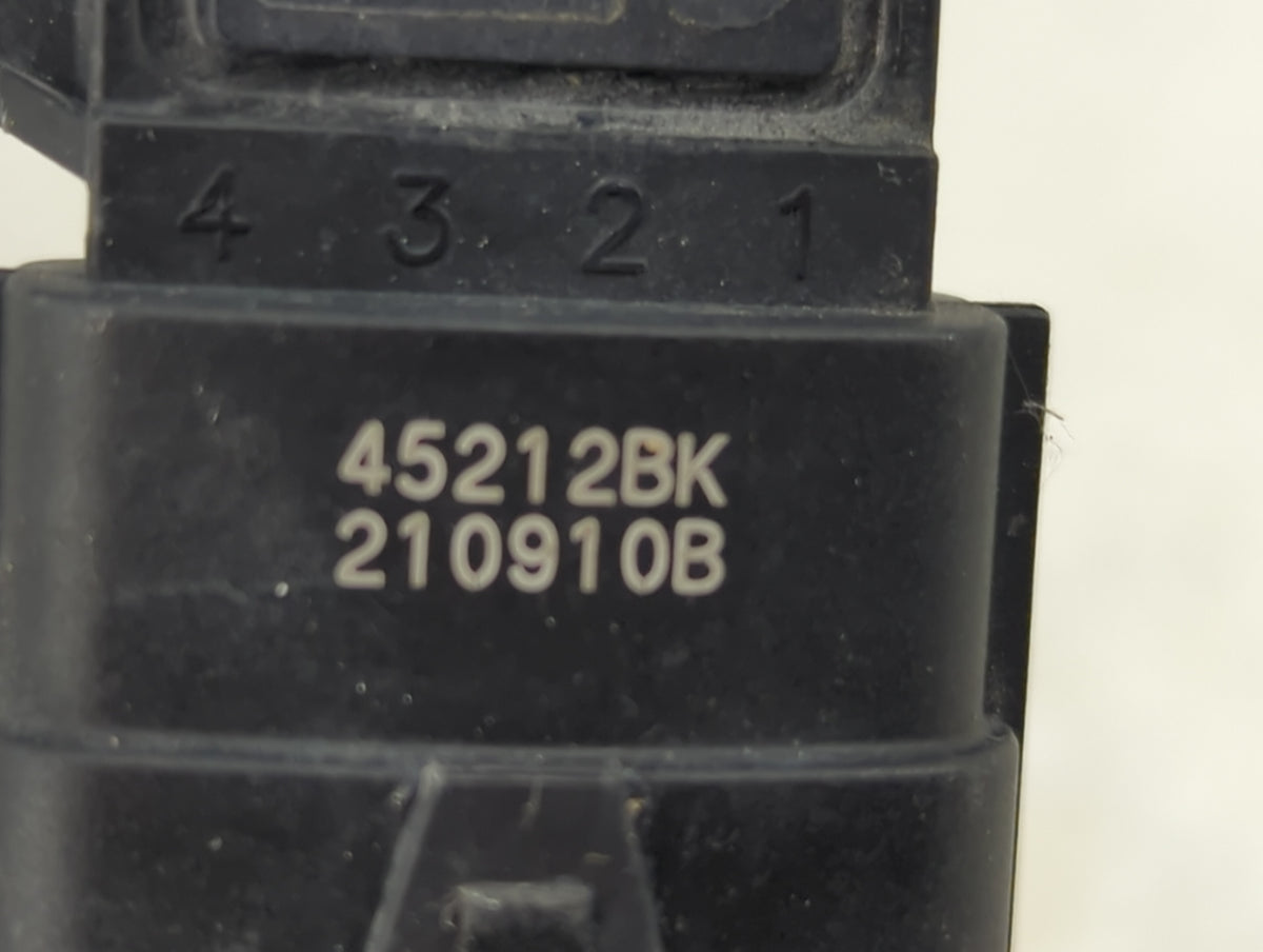 2010-2012 Hyundai Santa Fe Mass Air Flow Meter Maf Sensor 1357509 - Oemusedautoparts1.com