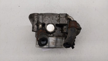2010-2012 Hyundai Santa Fe Throttle Body P/N:35100-25400 35100-25200 Fits Fits 2006 2007 2008 2009 2010 2011 2012 2013 OEM Used Auto Parts