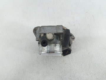 2010-2012 Hyundai Santa Fe Throttle Body P/N:35100-25400 35100-25200 Fits Fits 2006 2007 2008 2009 2010 2011 2012 2013 OEM Used Auto Parts