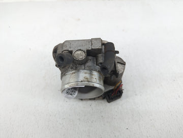 2010-2012 Hyundai Santa Fe Throttle Body P/N:35100-25400 Fits Fits 2006 2007 2008 2009 2010 2011 2012 2013 OEM Used Auto Parts
