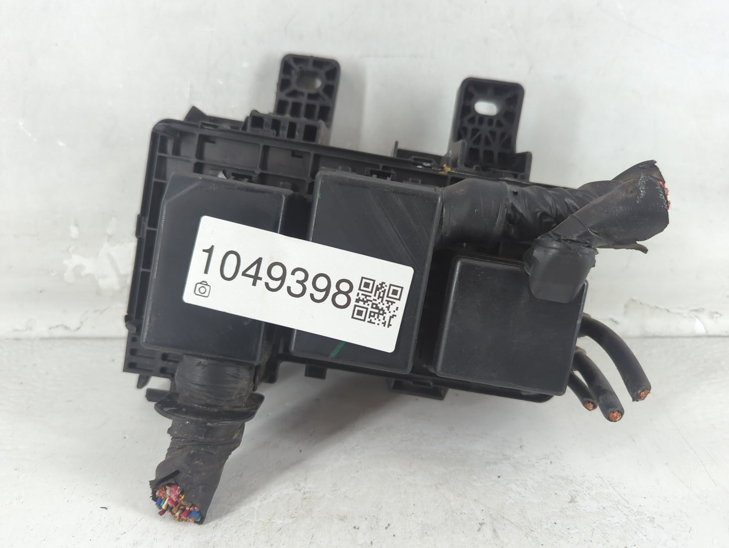 2008-2010 Hyundai Sonata Fusebox Fuse Box Panel Relay Module P/N:91950-3K750 Fits Fits 2008 2009 2010 OEM Used Auto Parts -