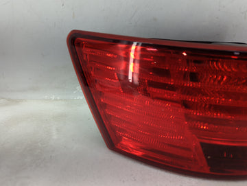 2009-2010 Hyundai Sonata Tail Light Assembly Driver Left OEM P/N:92401-0A Fits Fits 2009 2010 OEM Used Auto Parts