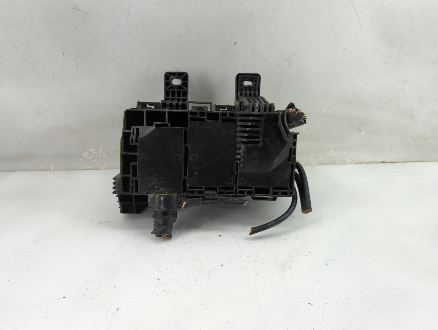 2008-2010 Hyundai Sonata Fusebox Fuse Box Panel Relay Module P/N:91950-3K750 Fits Fits 2008 2009 2010 OEM Used Auto Parts -