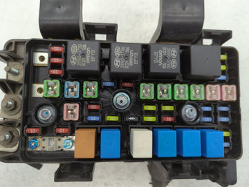 2008-2010 Hyundai Sonata Fusebox Fuse Box Panel Relay Module P/N:91950-3K750 Fits Fits 2008 2009 2010 OEM Used Auto Parts