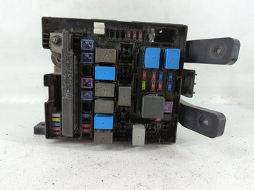 2010-2013 Hyundai Tucson Fusebox Fuse Box Panel Relay Module P/N:E012001 B012006, N91401-2S151-04 Fits Fits 2010 2011 2012 2013 OEM Used Auto Parts