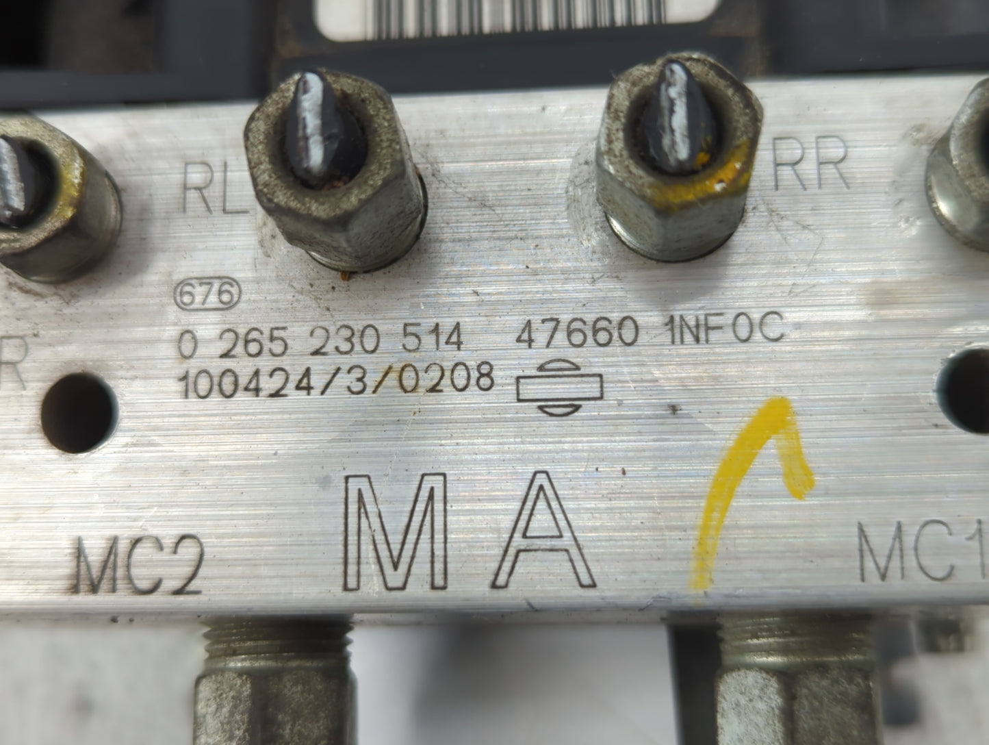 2009-2010 Infiniti G37 ABS Pump Control Module Replacement P/N:47660 1NF0C 47660 1NC0C Fits Fits 2009 2010 OEM Used Auto Par