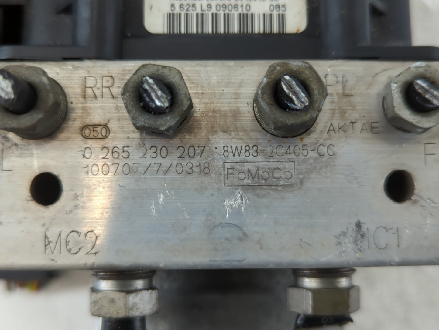 2010 Jaguar Xk150 ABS Pump Control Module Replacement P/N:0 265 230 207 8W83-2C405-CC Fits Fits 2011 OEM Used Auto Parts - O