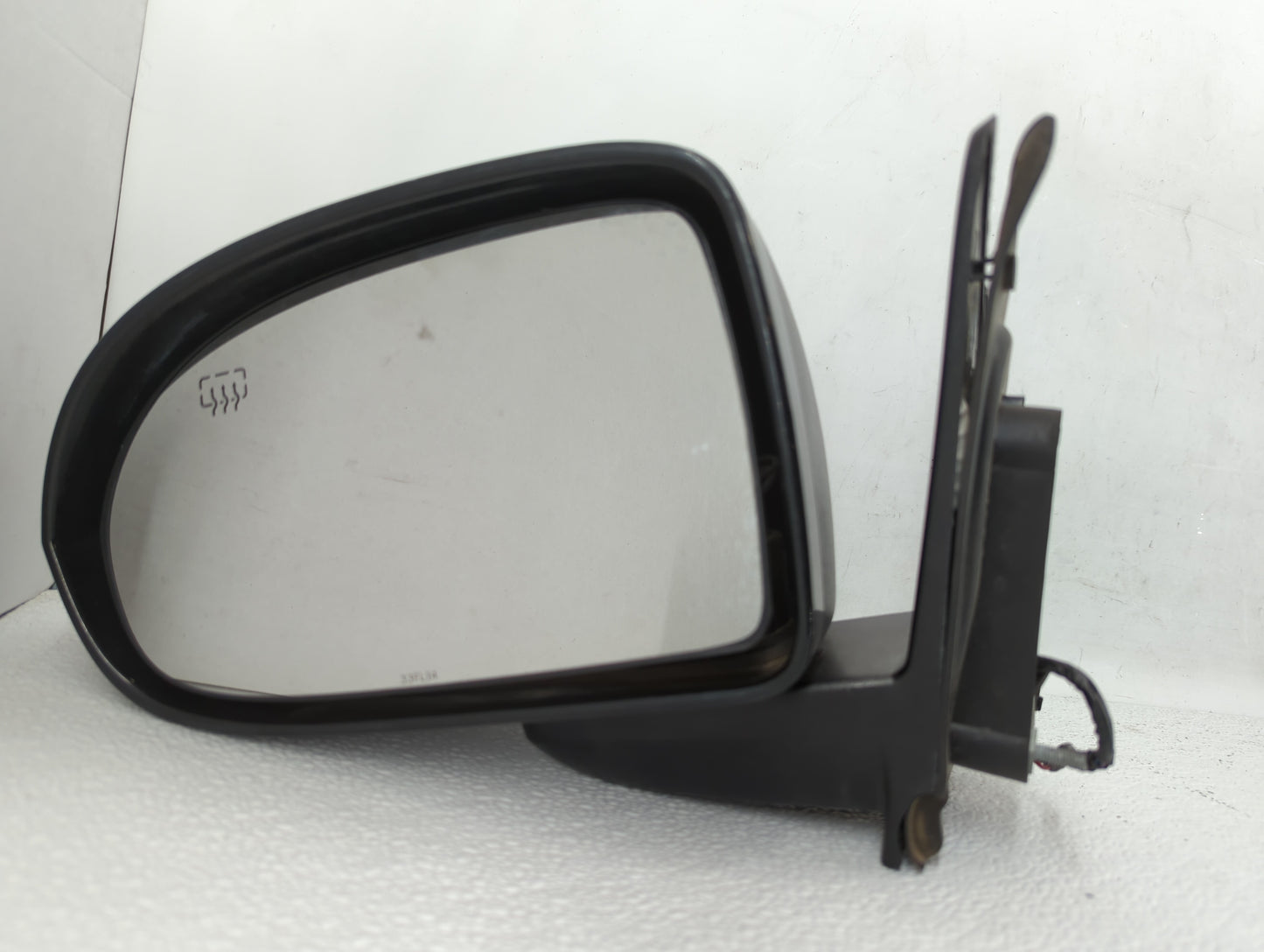 2007-2017 Jeep Compass Driver Side View Mirror - Left Door Mirror OEM Used - Oemusedautoparts1.com