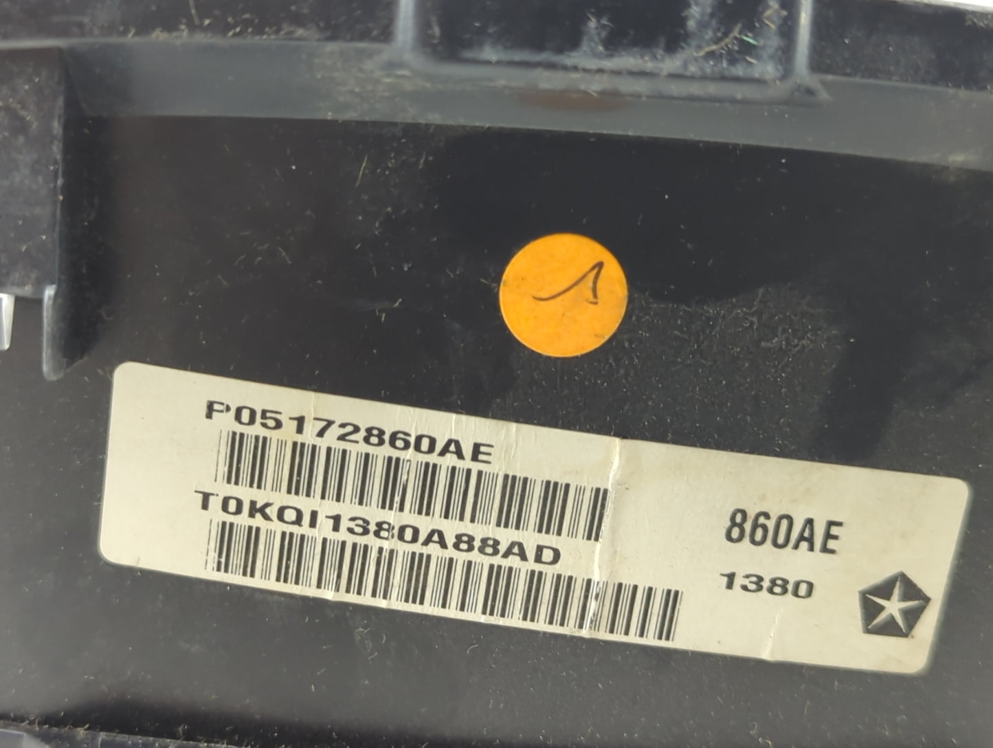 2010 Jeep Liberty Instrument Cluster Speedometer Gauges P/N:P05172860AE Miles: Fits OEM Used Auto Parts - Oemusedautoparts1.