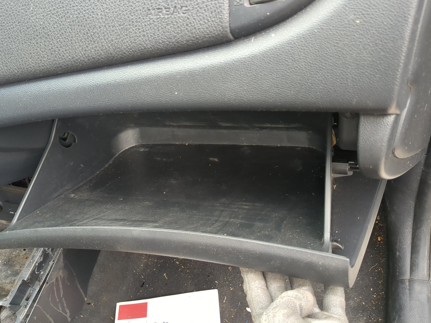2010 Kia Forte Passenger Glove Box Door Storage Compartment - Oemusedautoparts1.com