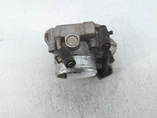 2010-2013 Kia Forte Throttle Body P/N:35100-2G200 Fits Fits 2010 2011 2012 2013 OEM Used Auto Parts
