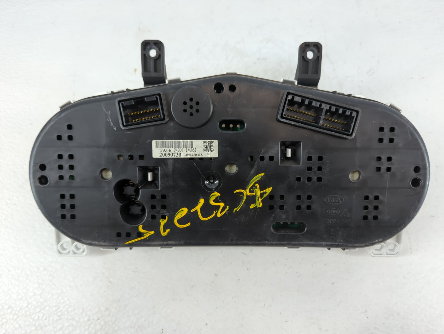 2010 Kia Forte Instrument Cluster Speedometer Gauges P/N:20090730 94--1-1M061, TA06 Fits OEM Used Auto Parts - Oemusedautopa
