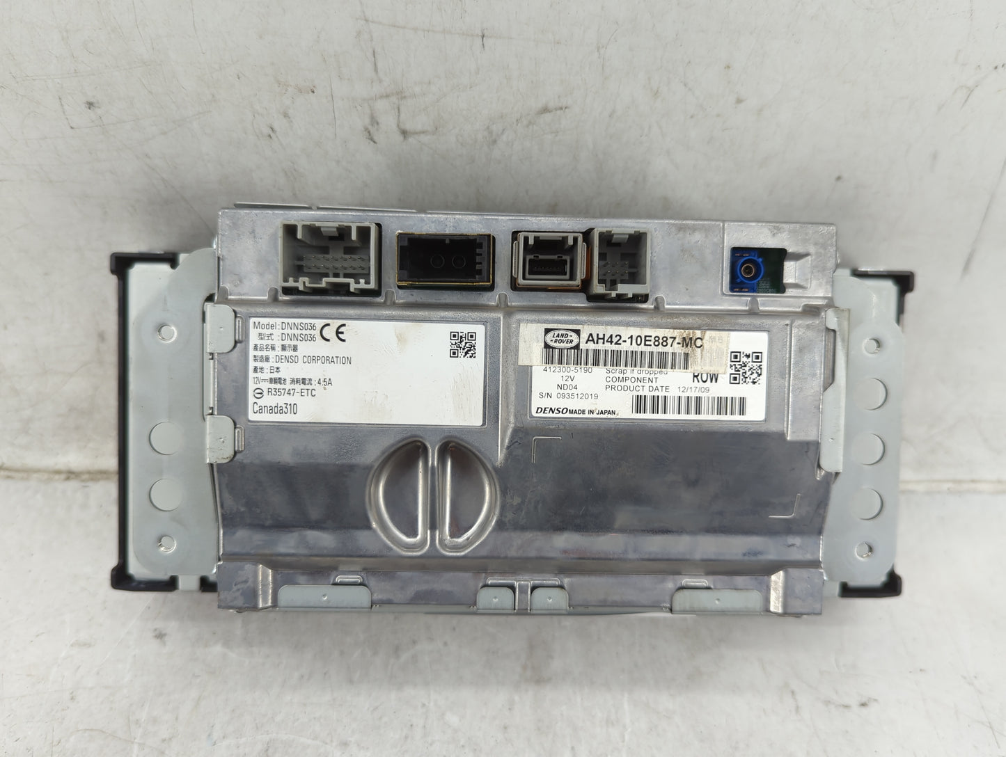 Land Rover Range Rover Am Fm Cd Player Radio Receiver - Oemusedautoparts1.com