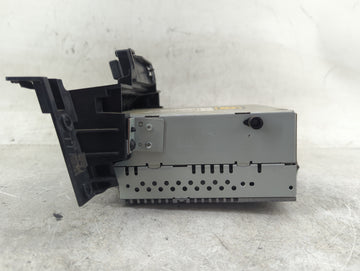2010-2011 Land Rover Range Rover Sport Radio AM FM Cd Player Receiver Replacement P/N:AH22-18C815-AD AL092752398 Fits OEM Used Auto Parts