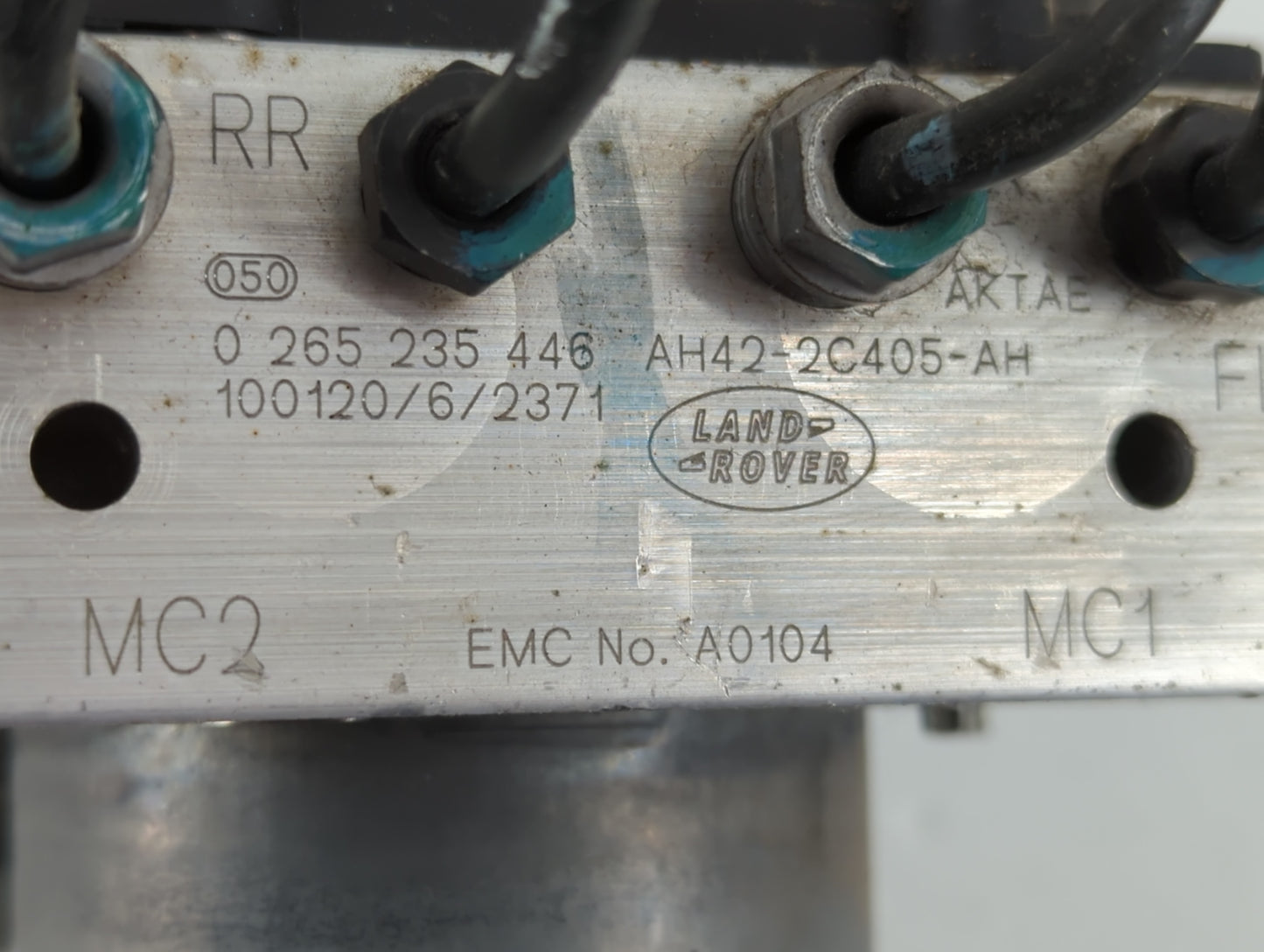 2010-2011 Land Rover Range Rover Sport ABS Pump Control Module Replacement P/N:AH42-2C405-AH 0 265 235 446 Fits OEM Used Aut