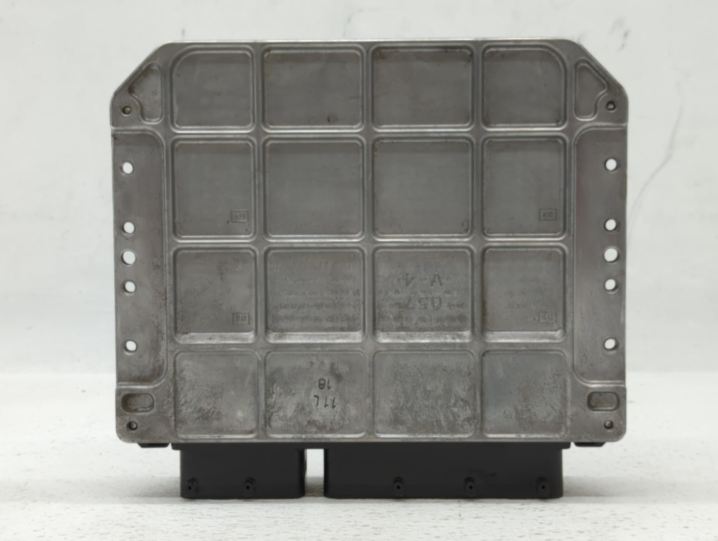 2010 Lexus Es350 PCM Engine Control Computer ECU ECM PCU OEM P/N:89661-33F40 89661-33F41 Fits OEM Used Auto Parts - Oemuseda