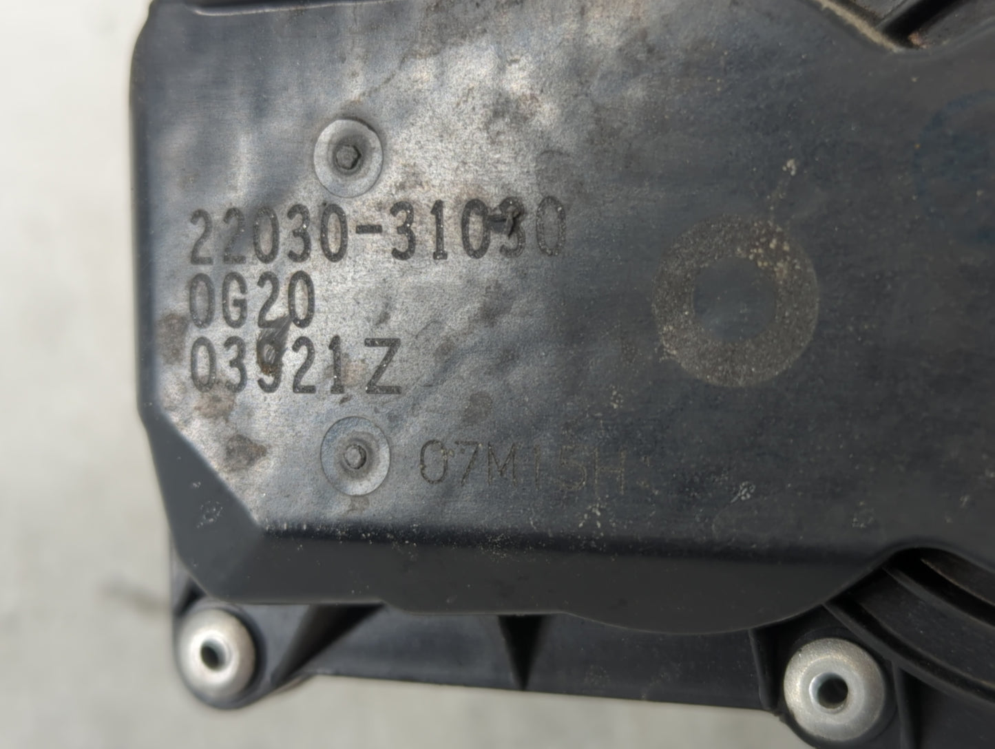 2007-2018 Lexus Es350 Throttle Body P/N:22030-31030 Fits OEM Used Auto Parts - Oemusedautoparts1.com