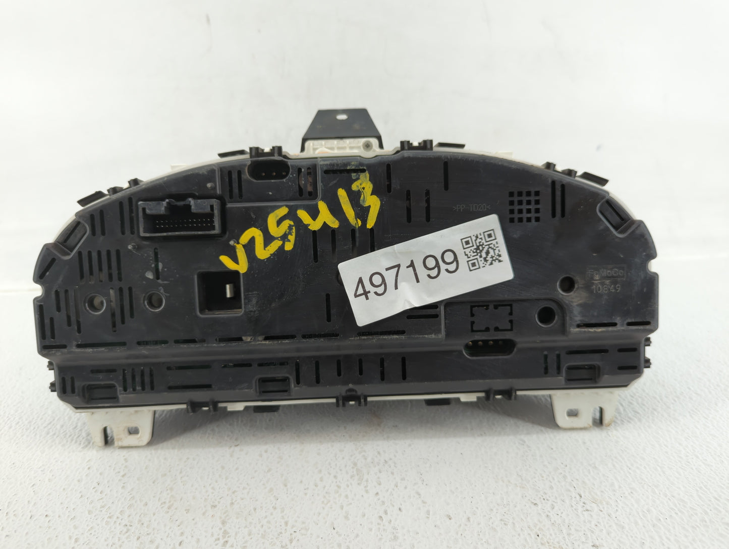 2010 Lincoln Mkz Instrument Cluster Speedometer Gauges P/N:EC2T-10849-AA AH6T-10849-CC Fits OEM Used Auto Parts - Oemusedaut