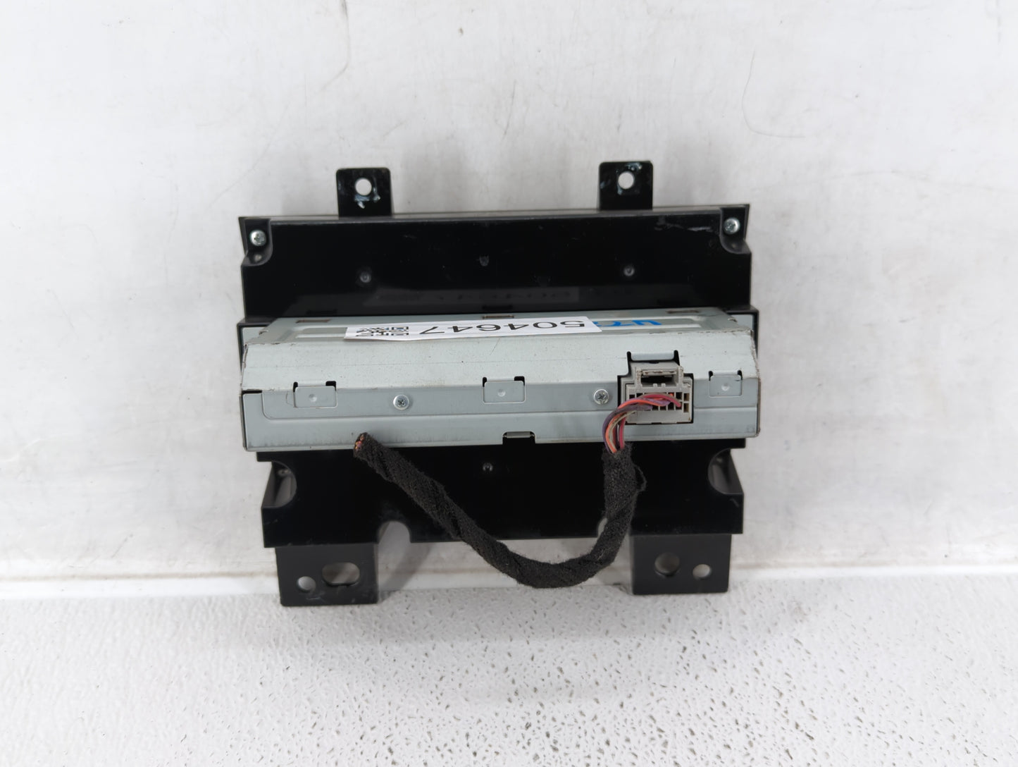2010 Lincoln Mkz Radio AM FM Cd Player Receiver Replacement P/N:9H6T-19C116-AH AH6T-19C158-BC, AH6T-19C158-AF Fits OEM Used