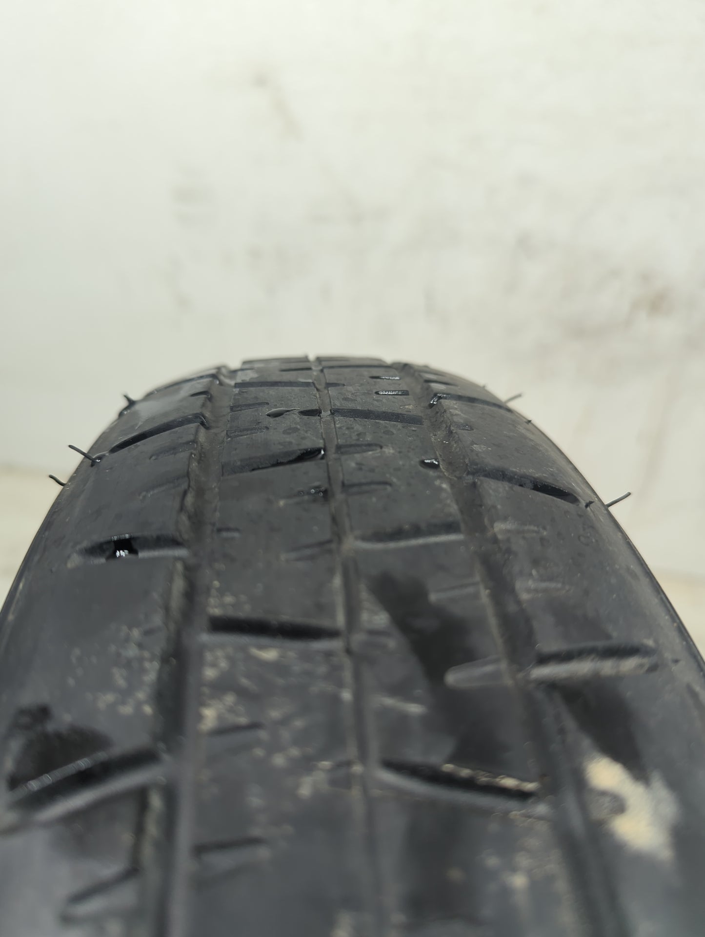 2010 Malibu Malibu Spare Donut Tire Wheel Rim Oem 5036555 - Oemusedautoparts1.com