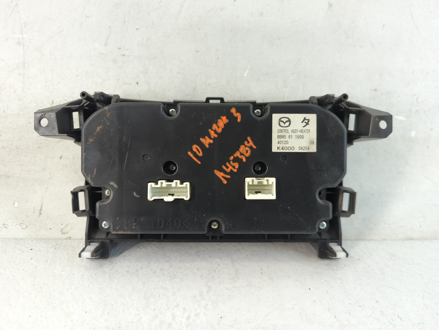 2010-2011 Mazda 3 Climate Control Module Temperature AC/Heater Replacement P/N:K4000 0A20A Fits Fits 2010 2011 OEM Used Auto