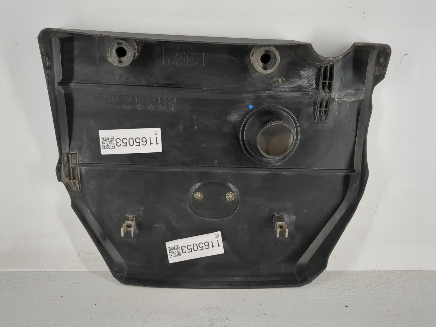 2010 Mazda 3 Engine Cover - Oemusedautoparts1.com