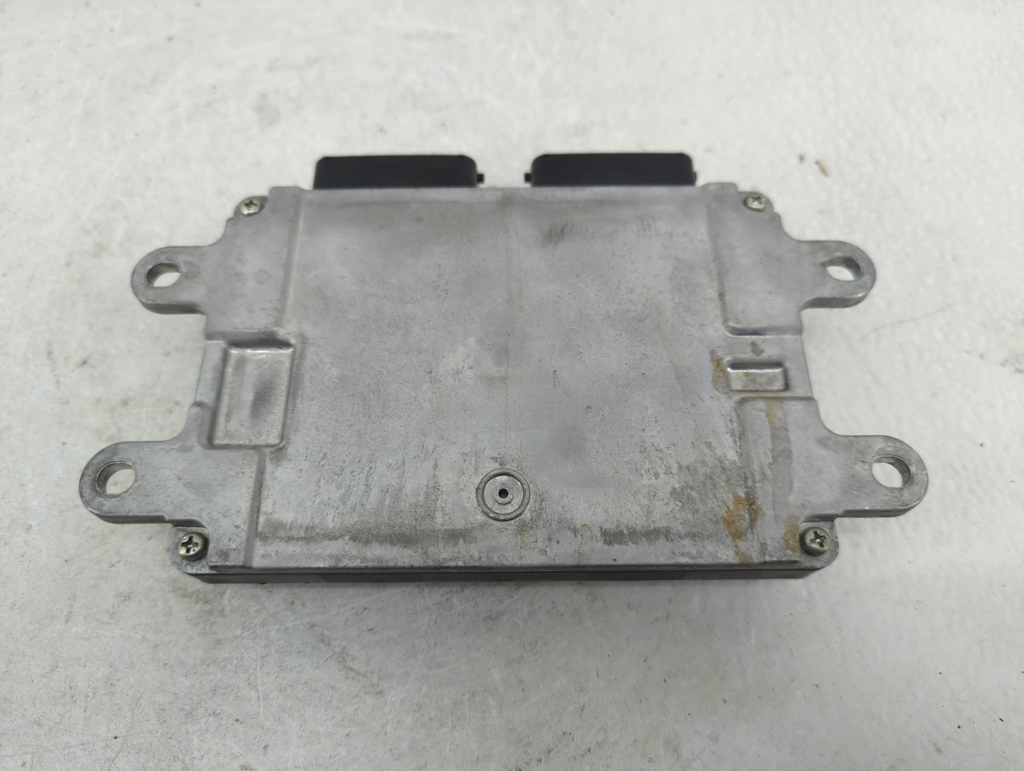 2010 Mazda 3 PCM Engine Control Computer ECU ECM PCU OEM P/N:LF8M 18 881H Fits OEM Used Auto Parts - Oemusedautoparts1.com