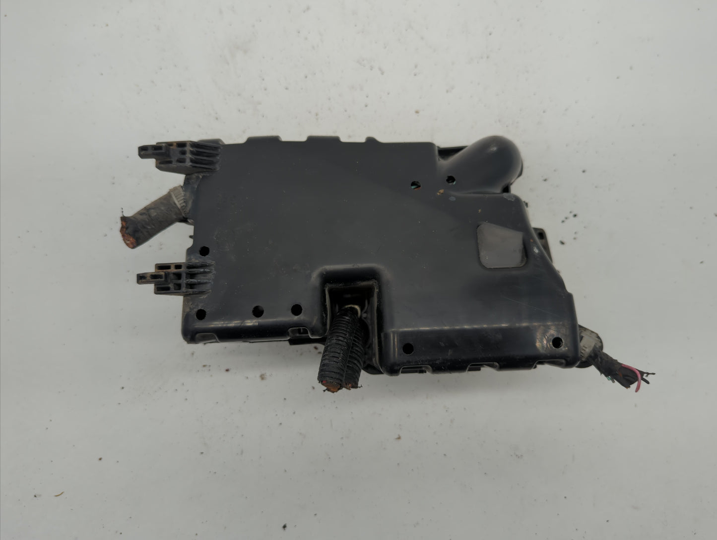 2010 Mazda 3 Fusebox Fuse Box Panel Relay Module P/N:BBM5-66761 BBM6-66791 Fits OEM Used Auto Parts - Oemusedautoparts1.com