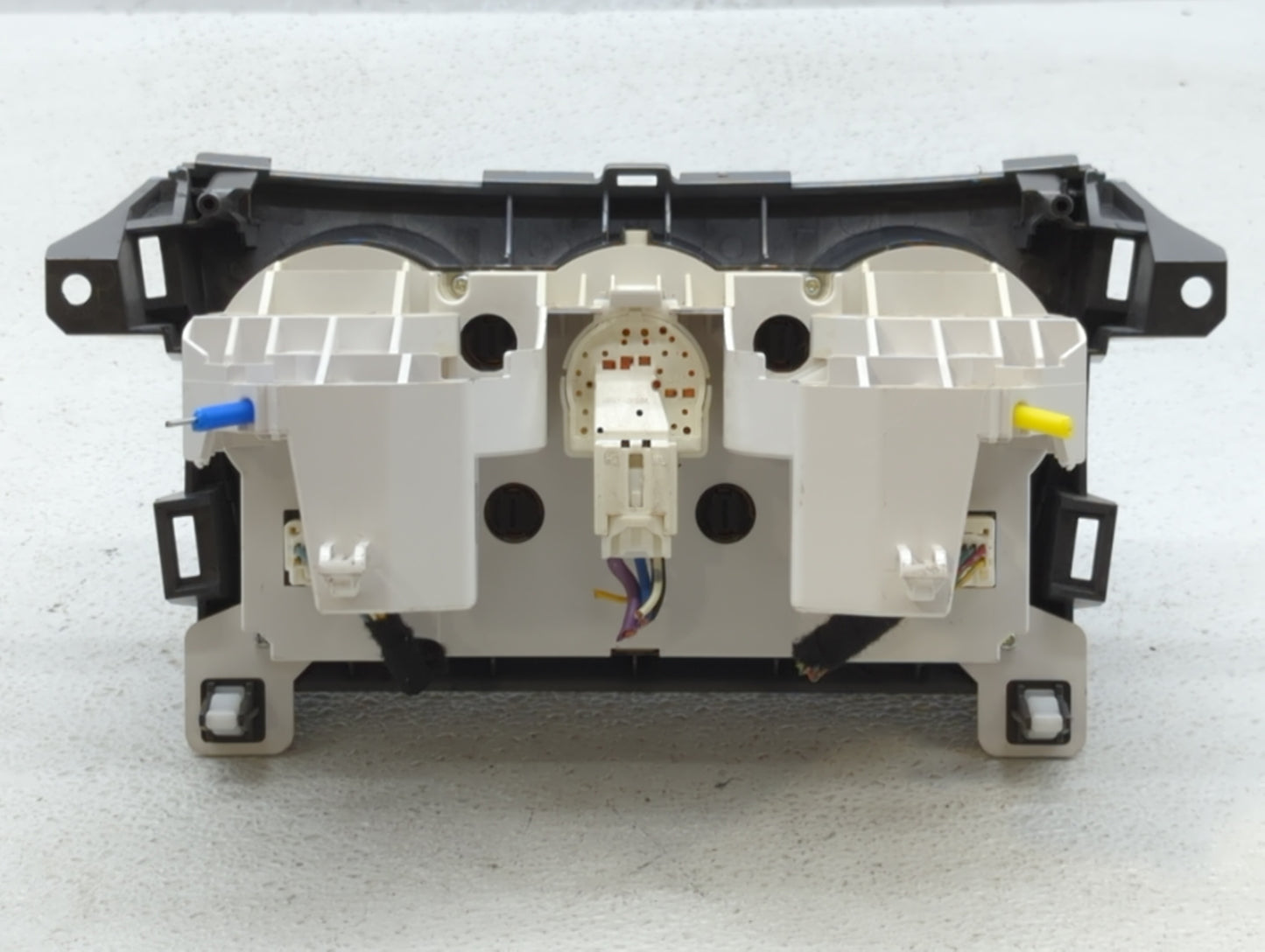 2010-2011 Mazda 3 Climate Control Module Temperature AC/Heater Replacement P/N:BBM5 61 190E Fits Fits 2010 2011 OEM Used Aut