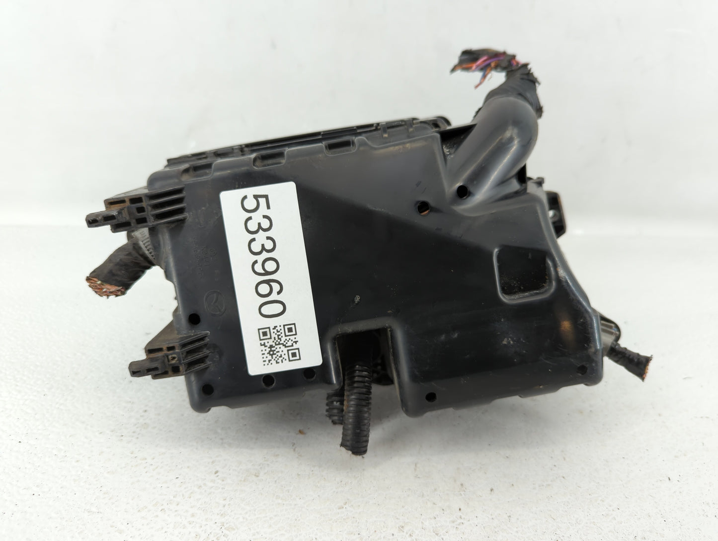 2010 Mazda 3 Fusebox Fuse Box Panel Relay Module P/N:BBM5-66761 Fits OEM Used Auto Parts - Oemusedautoparts1.com