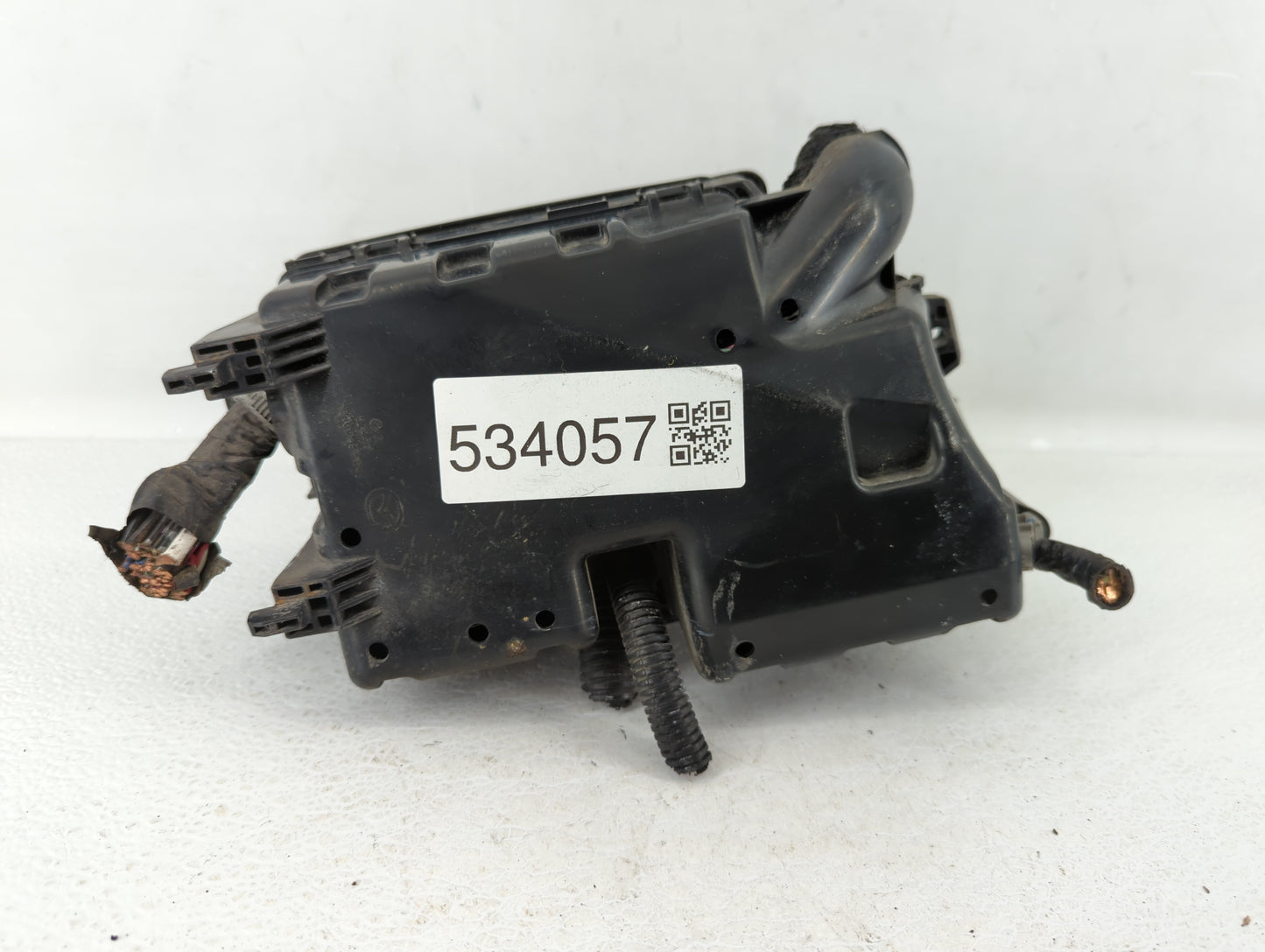 2010 Mazda 3 Fusebox Fuse Box Panel Relay Module P/N:BBM5-66761 Fits OEM Used Auto Parts - Oemusedautoparts1.com