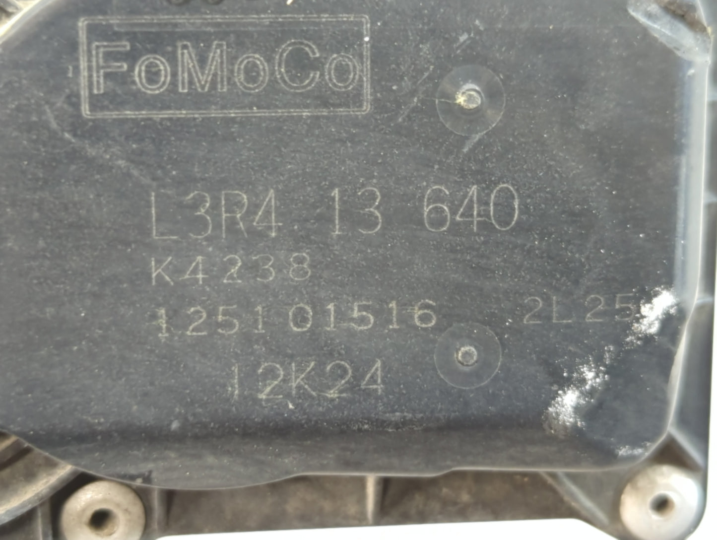 2006-2013 Mazda 3 Throttle Body P/N:L3RA 13 640 Fits Fits 2006 2007 2008 2009 2010 2011 2012 2013 OEM Used Auto Parts - Oemu