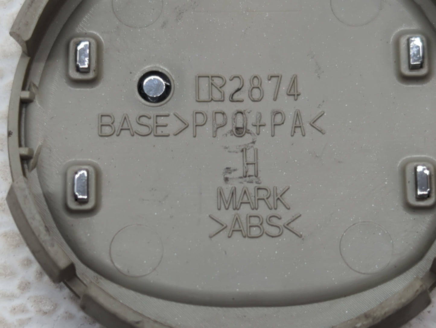 2010 Mazda 5 Rim Wheel Center Cap Silver - Oemusedautoparts1.com