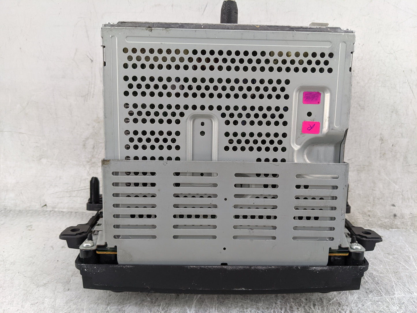 2010-2012 Mazda Cx-7 Radio Display Info Screen Oem - Oemusedautoparts1.com