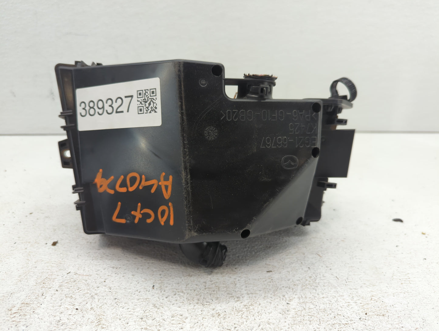 2010-2012 Mazda Cx-7 Fusebox Fuse Box Panel Relay Module P/N:EG21-66767 Fits Fits 2010 2011 2012 OEM Used Auto Parts - Oemus