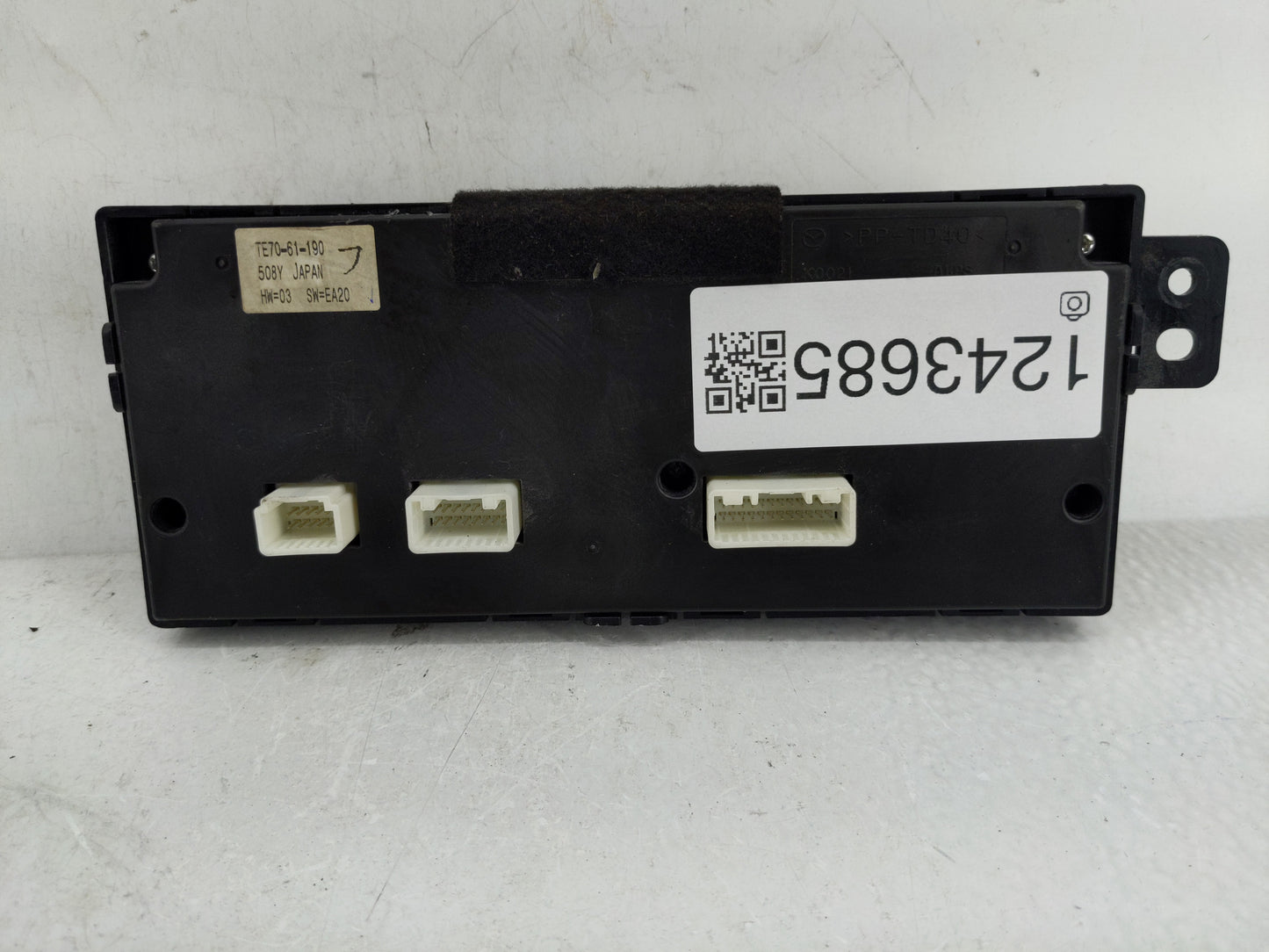 2010 Mazda Cx-9 Climate Control Module Temperature AC/Heater Replacement P/N:TE70-61-190 Fits OEM Used Auto Parts - Oemuseda