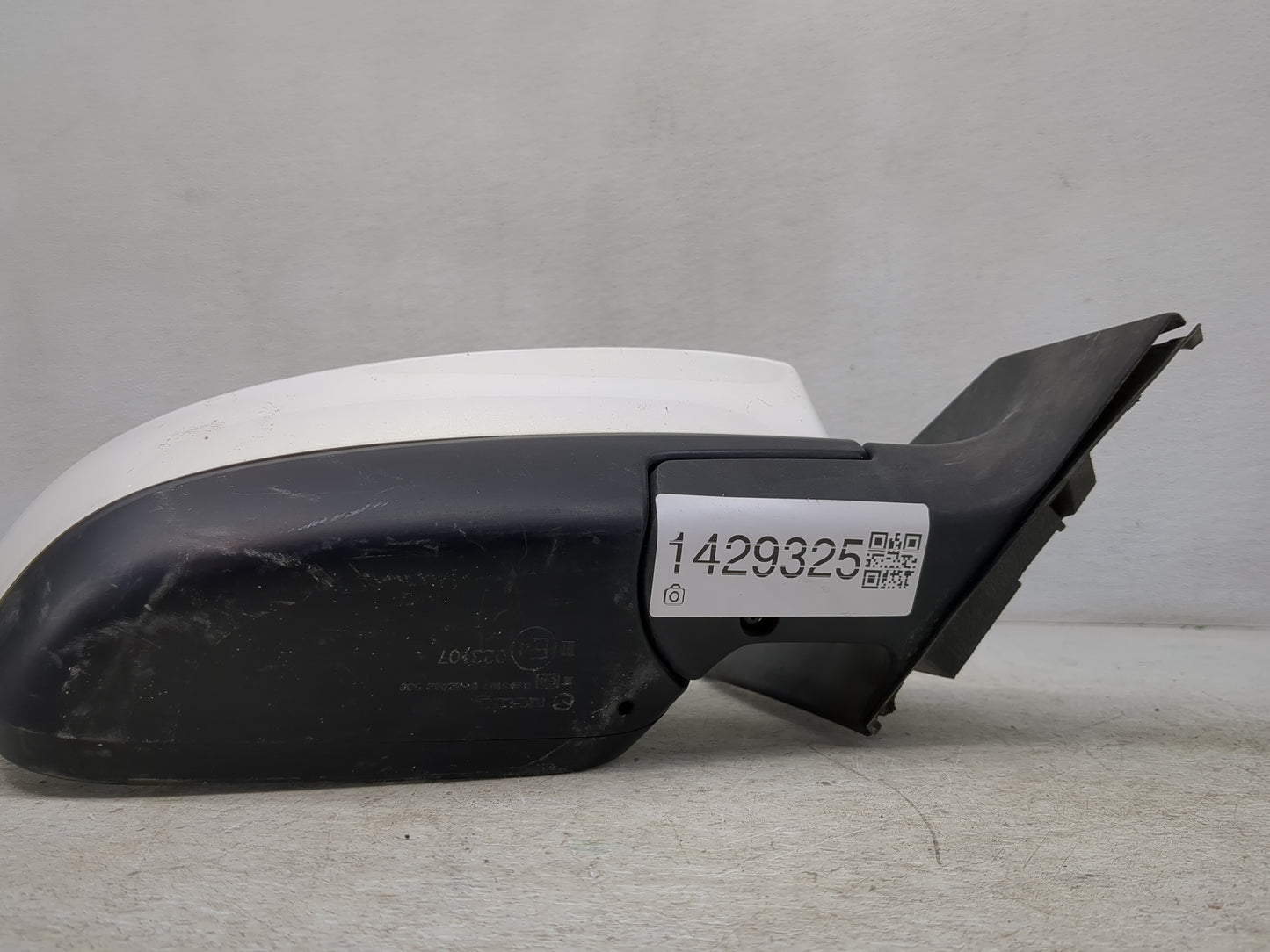 2010-2012 Mazda Cx-9 Passenger Side View Mirror - Right Door Mirror OEM Used - Oemusedautoparts1.com