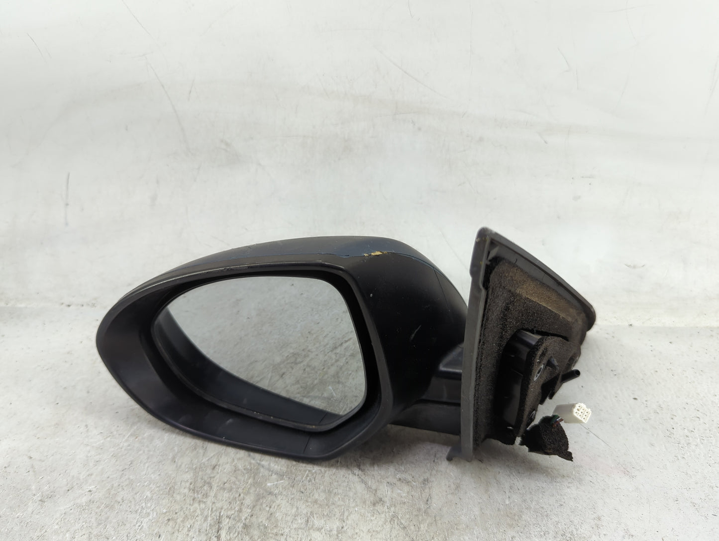 2010 Mazda Mazda3 Driver Side View Mirror - Left Door Mirror OEM Used - Oemusedautoparts1.com