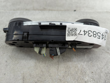 2009-2010 Mercedes-Benz C300 Climate Control Module Temperature AC/Heater Replacement P/N:204 830 59 90 Fits Fits 2009 2010 OEM Used Auto Parts