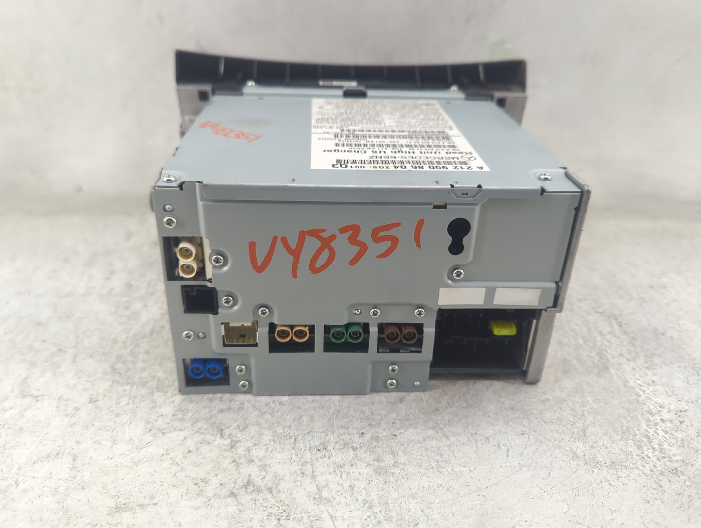 2010 Mercedes-Benz E-Class Radio AM FM Cd Player Receiver Replacement P/N:A2129008604 A2128700789, A2129025001 Fits Fits 201